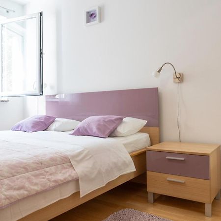 Apartments Lila Đảo Đảo Cres Ngoại thất bức ảnh