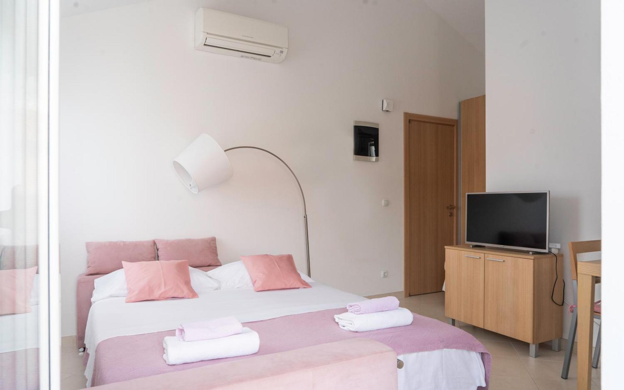 Apartments Lila Đảo Đảo Cres Ngoại thất bức ảnh