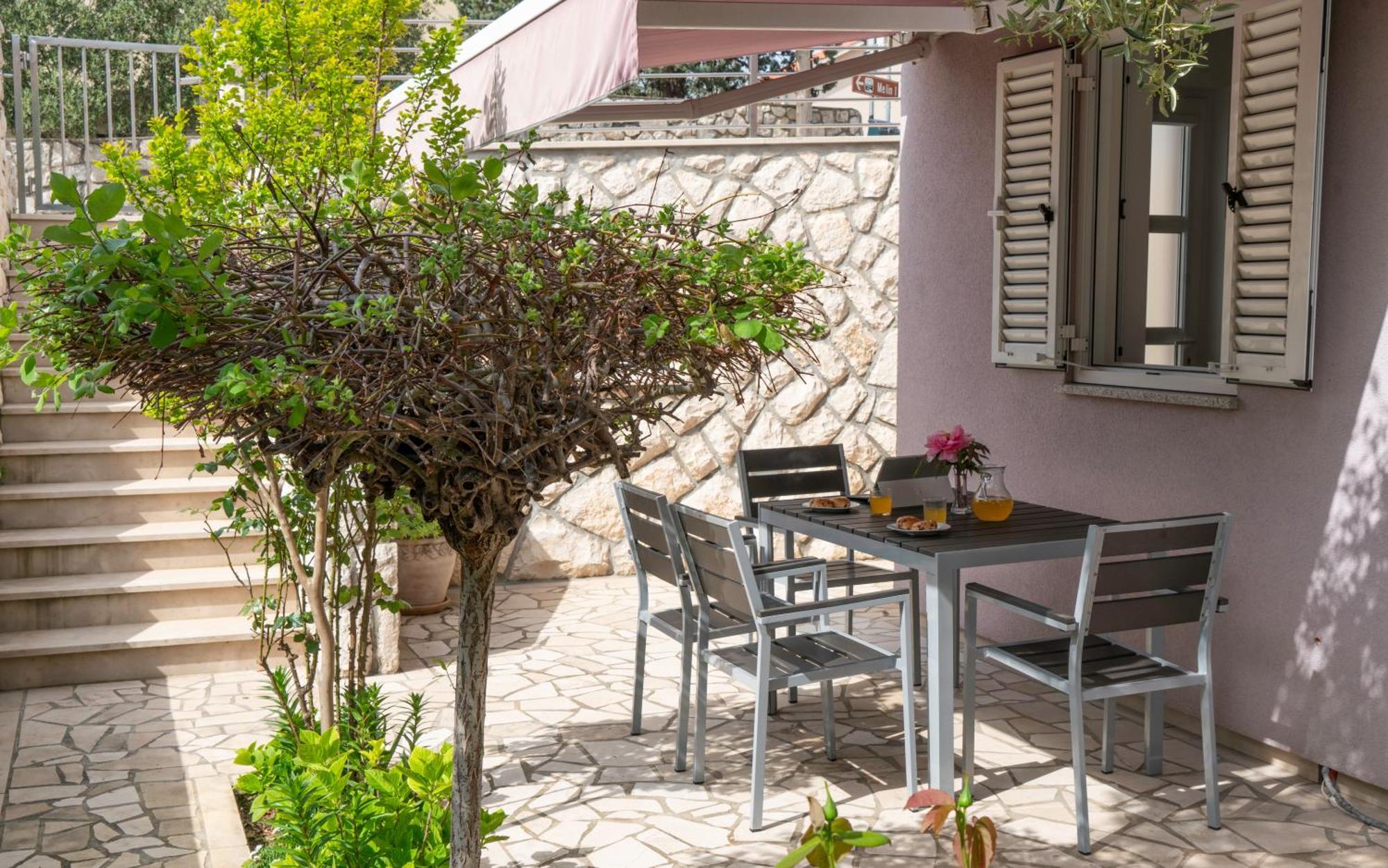 Apartments Lila Đảo Đảo Cres Ngoại thất bức ảnh