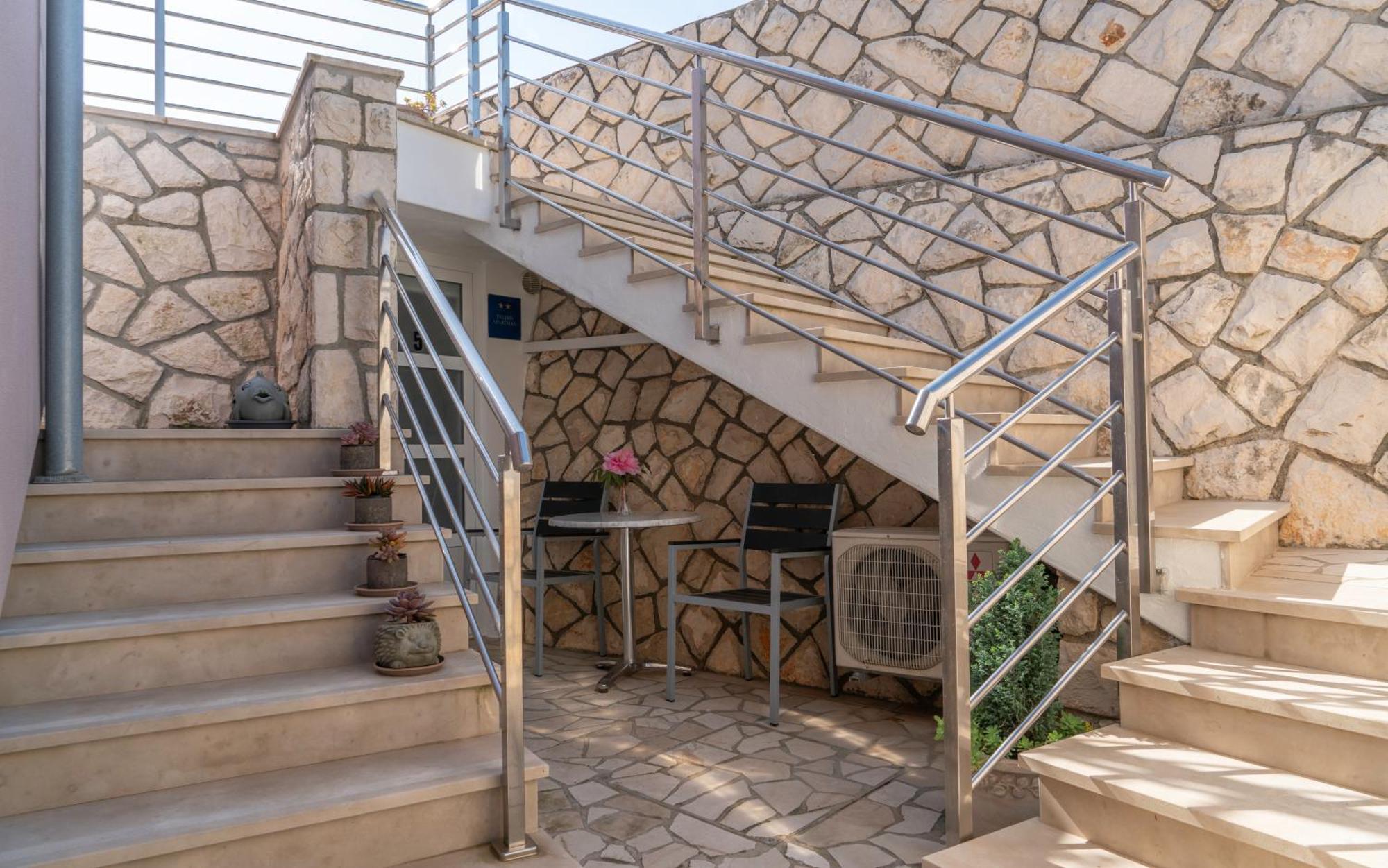 Apartments Lila Đảo Đảo Cres Phòng bức ảnh