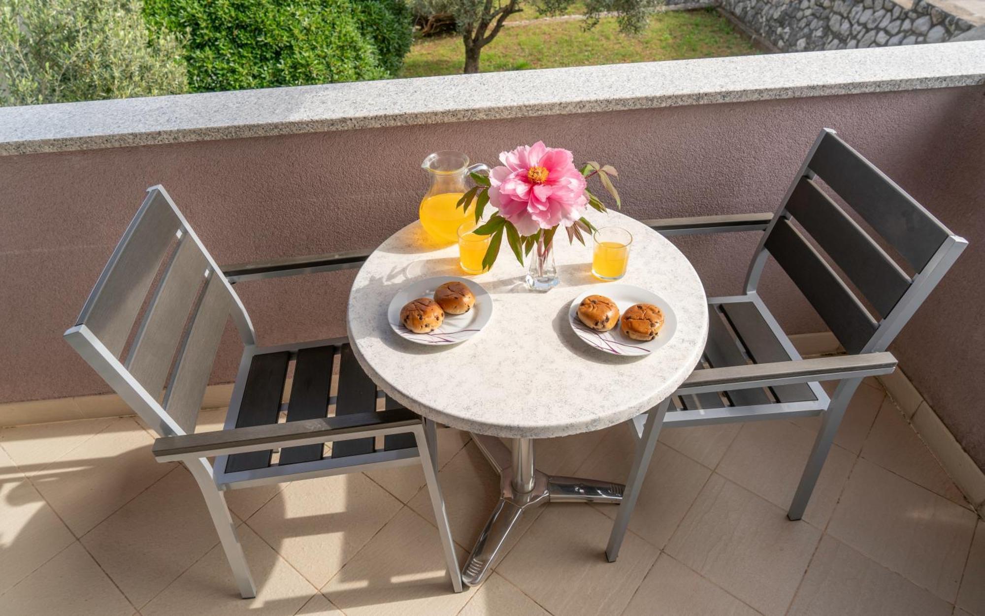 Apartments Lila Đảo Đảo Cres Phòng bức ảnh